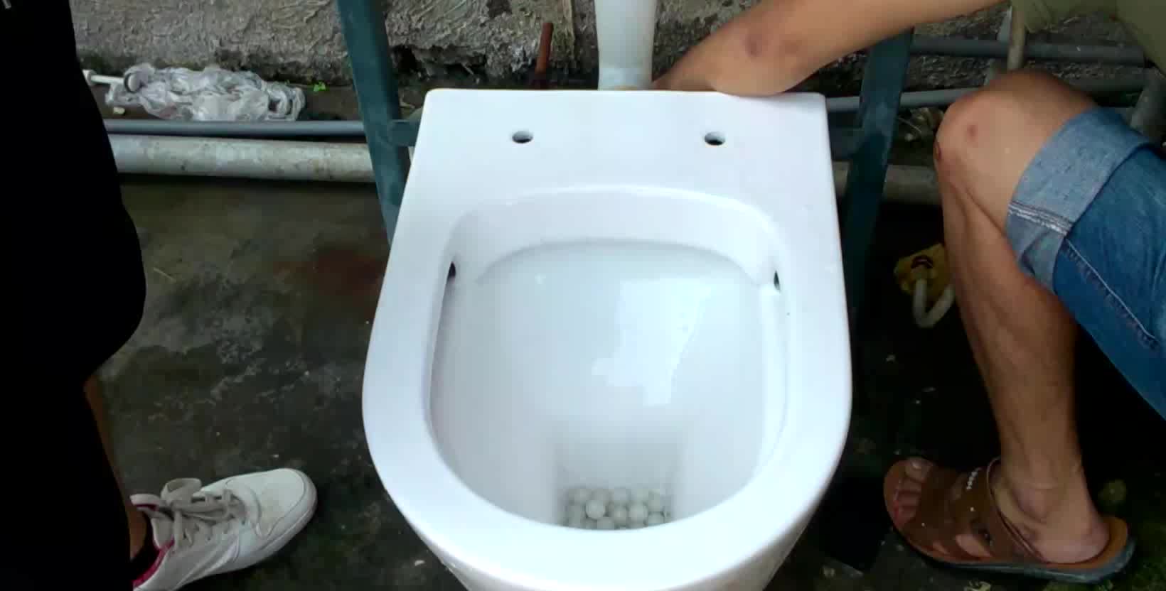 Oval Ceramic Rimless Wall Hung Toilet With Faucet Hole M3314 Buy Wall