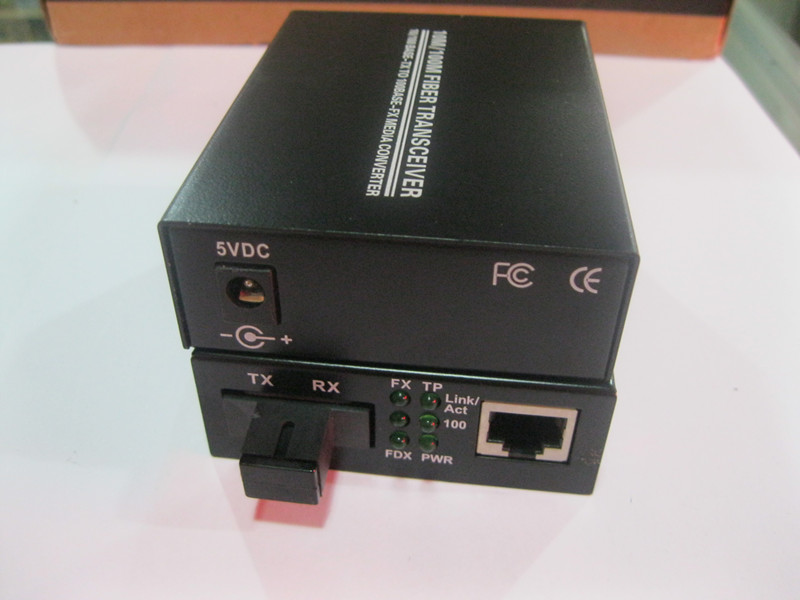 哈雷单模单纤光纤收发器 SC接口 光电转换器 