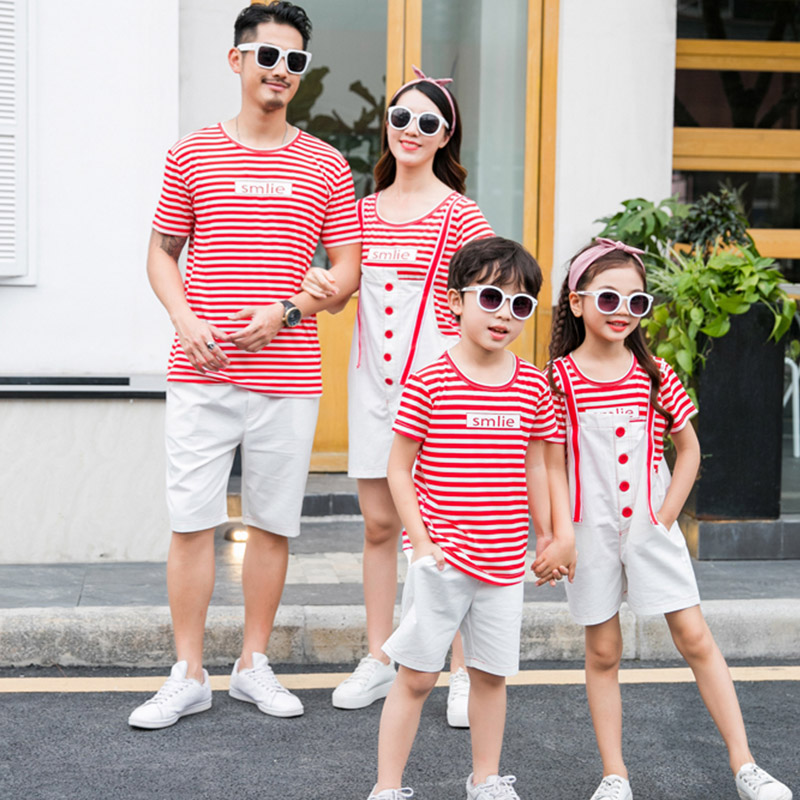 Mùa hè gia đình cha mẹ-con phù hợp với mẹ và con gái treo quần váy gia đình của bốn gia đình trang bị điều chỉnh treo đồng phục trường mua - Trang phục dành cho cha mẹ và con