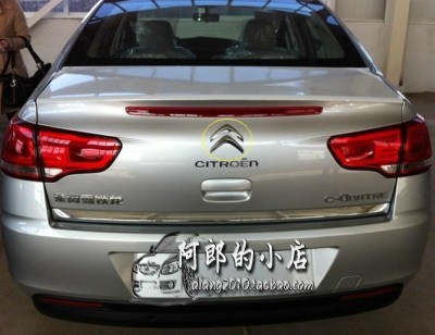 2012款新世嘉 背门 后备箱 尾箱 双人标 雪铁龙 标识