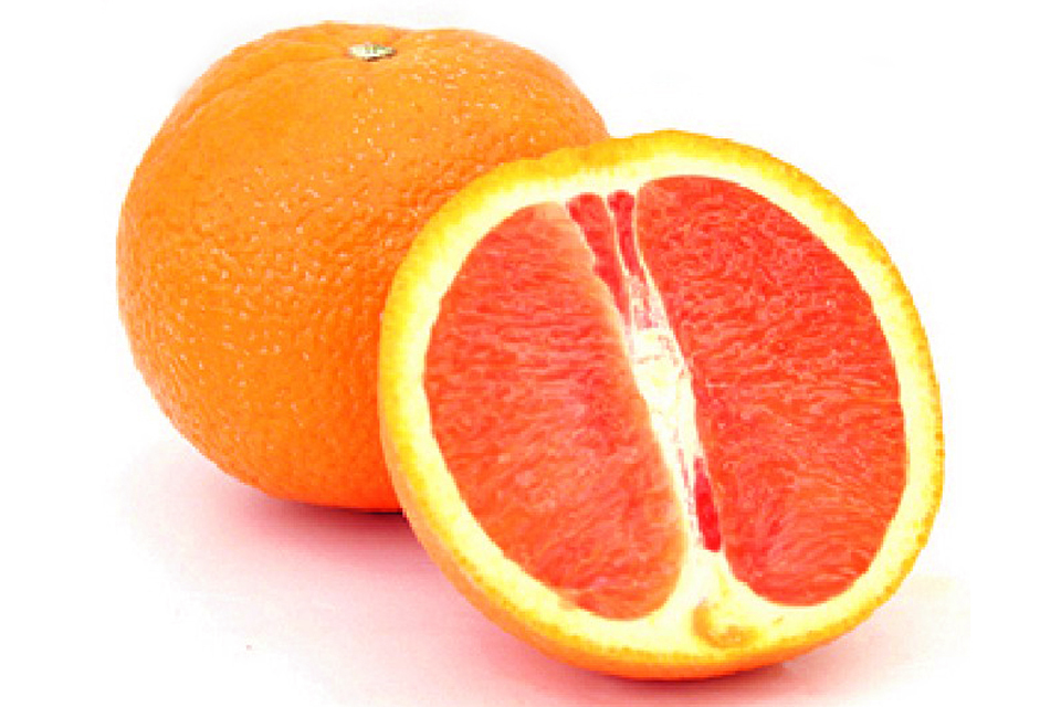 血橙以果肉酷似鲜血的颜色而得名,外观极其美观,肉质细嫩爽滑,清甜多