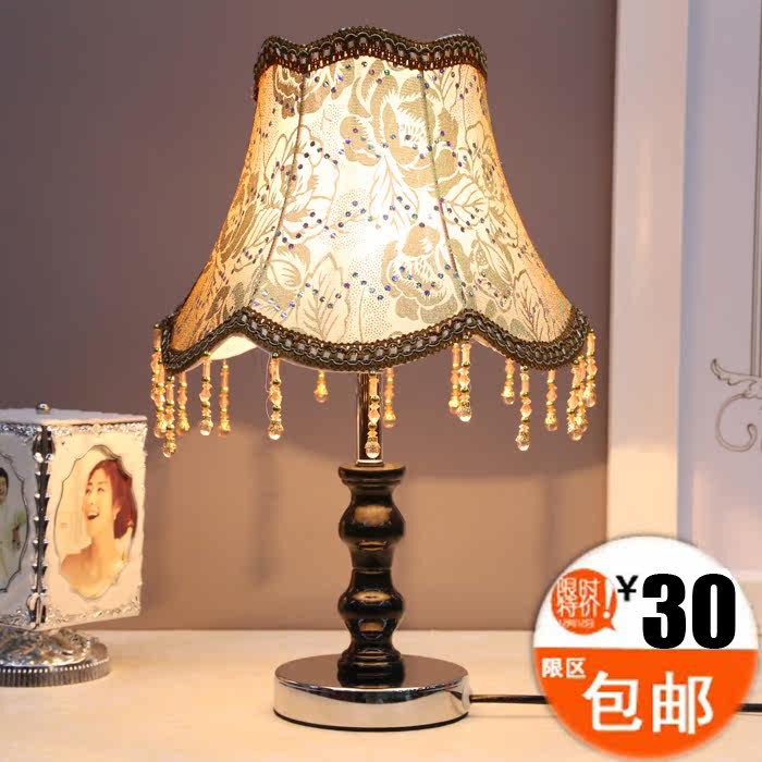 韩式创意简约欧式台灯温馨卧室床头灯时尚创意装饰灯木艺台灯