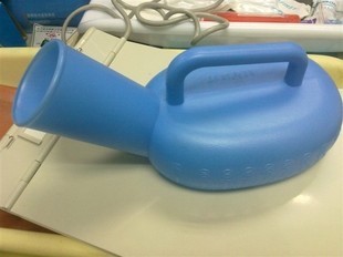 high quality Chamber pot medical Urinal High-capacity Male Urine receiver Urinals Stay in bed the elderly Carein the Family/Personal Cleaning Tools , Sanitary appliances/Bathroom accessories , Spittoon category - from Buy2taobao.com to provide professional Taobao agent buy service