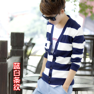 <em>V领</em>条纹毛线衣 自由绅士男装 特价 <em>开衫 毛衣男</em>