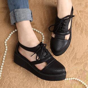  真皮雕花防水台罗马坡跟凉鞋女包头厚底透气凉鞋子英伦复古风镂空