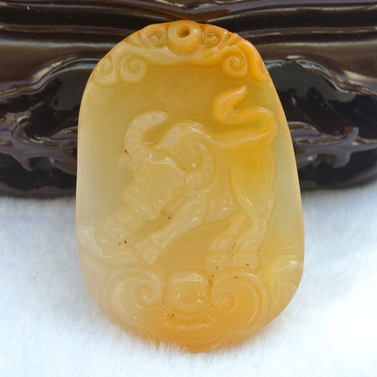 正品天然黄龙玉吊坠 十二生肖玉牌生肖吊坠 牛 /天然玉石送亲人8在类目 珠宝/钻石/翡翠/黄金, 其他天然玉石, 黄龙玉(新), 颈饰中 - 来自Buy2taobao.com提供专业的淘宝代购服务