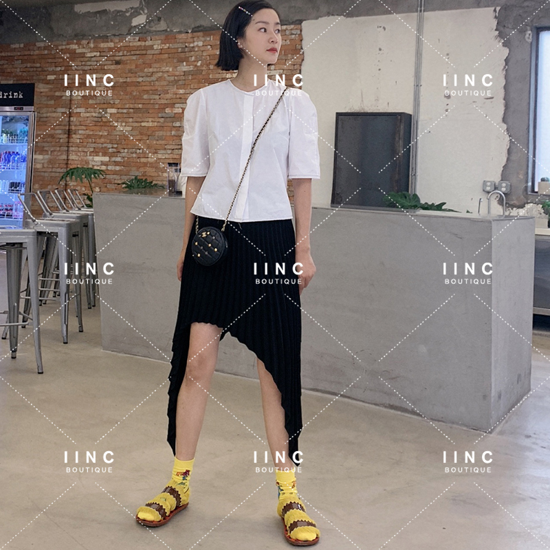IINC FENGYI TAN 现货 黑色半身裙女 2019春季新款不规则压褶半裙在类目 女装/女士精品, 半身裙中 - 来自Buy2taobao.com提供专业的淘宝代购服务
