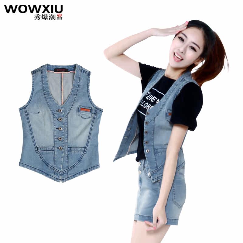【无袖牛仔<em>马甲</em> <em>女</em>】_牛仔<em>马甲怎么搭配</em>_牛仔