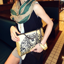 【多图】<em>美丽说蘑菇街</em>2012初秋<em>包包</em>流苏饰骷