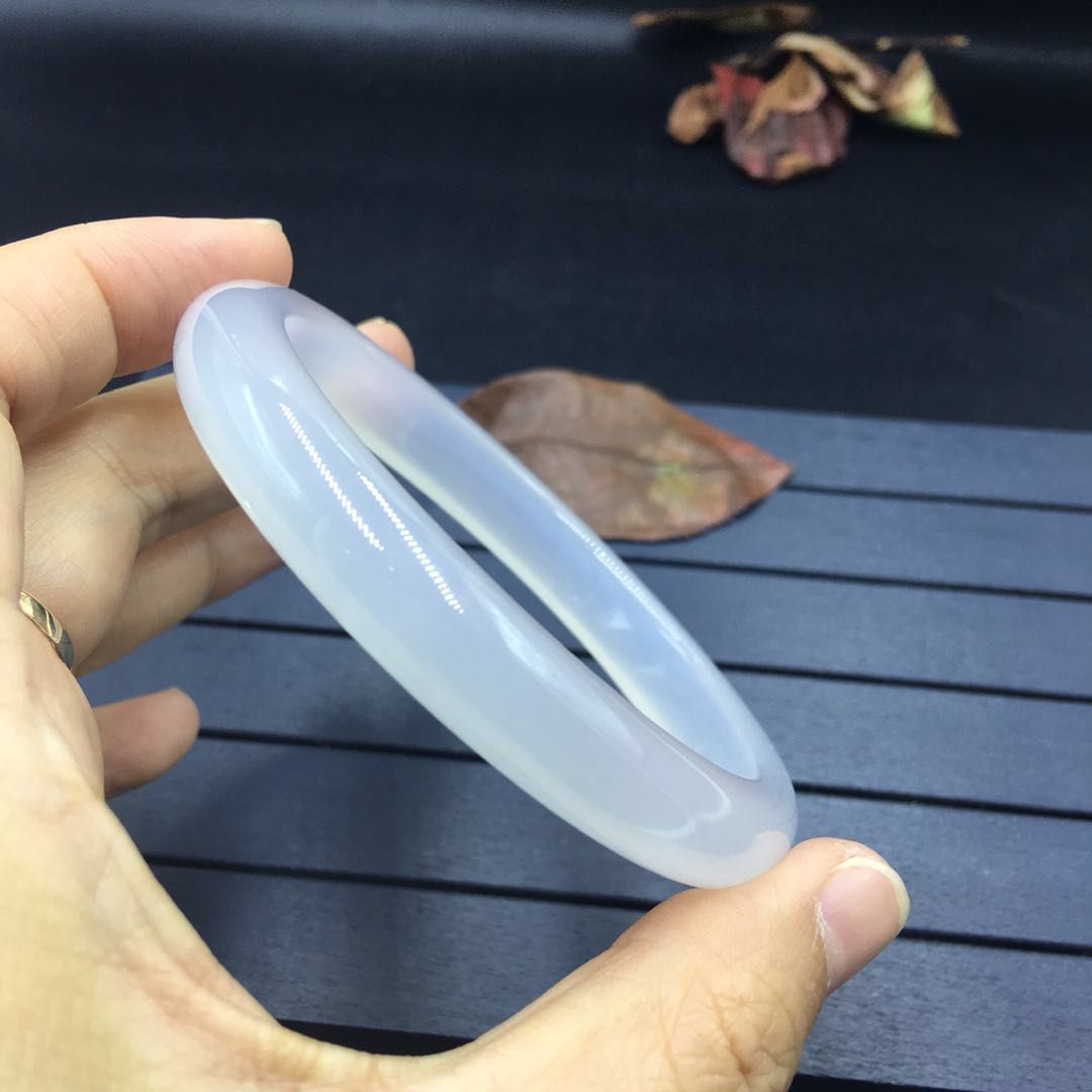 環住妳 天然玉髓手镯白瑪瑙手環冰種原礦原色水晶飾品福利送禮在類目 飾品/流行首飾/時尚飾品新, 手鐲中 - 來自Buy2taobao.com提供專業的淘寶代購服務