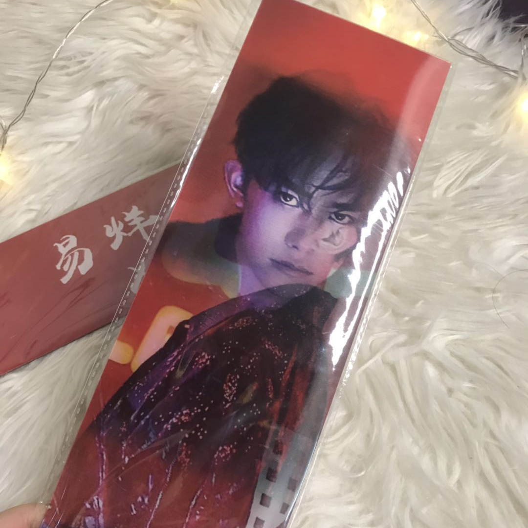 定做双面全息三维3D光栅定制易烊千玺渐变应援手幅明星演唱会周边在类目 个性定制/设计服务/DIY, 日用/装饰定制, 其它日用/装饰定制中 - 来自Buy2taobao.com提供专业的淘宝代购服务