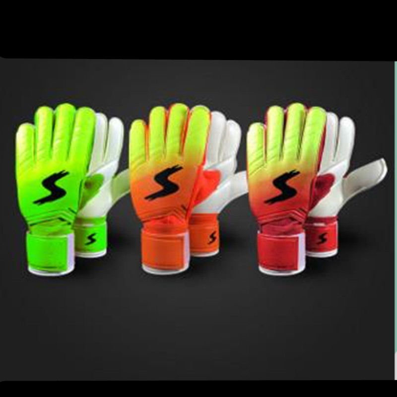 new pattern Soccer Goalkeeper Gloves Longmen goalkeeper Finger protection latex football glove Teenagers adultin the Sports/Yoga/Fitness/Fans supplies , Football , Goalkeeper Gloves category - from Buy2taobao.com to provide professional Taobao agent buy service