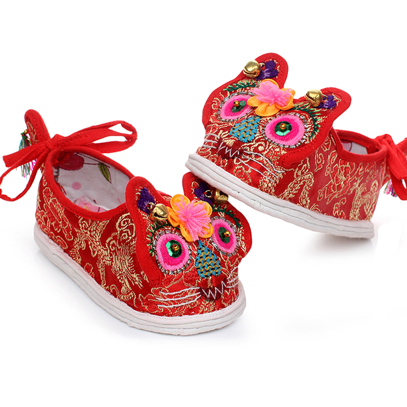 baby Cotton Tiger-head shoes The age of prewalker Pure handwork Baby tiger shoes children Embroidered shoes Owl shoesin the Shoes/Baby Shoes/Parent-child shoes , Traditional shoes/Hand-woven shoes category - from Buy2taobao.com to provide professional Taobao agent buy service