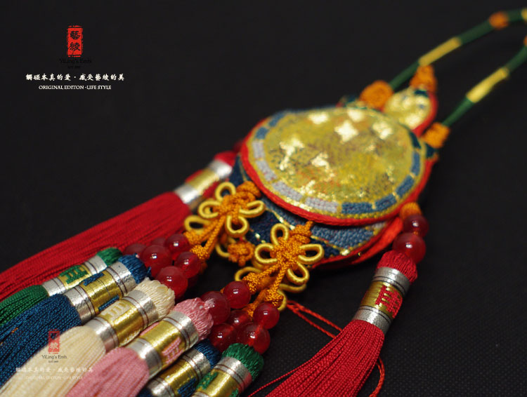 手工刺繡汽車挂件裝飾 藝绫手工蘇繡成品 長輩生日賀壽工藝禮品在類目 居家布藝, 刺繡套件, 蘇繡中 - 來自Buy2taobao.com提供專業的淘寶代購服務