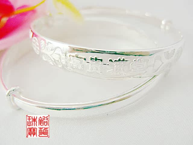 母亲节礼物99千足银手镯纯银手镯女时尚手镯银饰品宽手镯手环批发 母亲节礼物99千足银手镯纯银手镯女时尚手镯银饰品宽手镯手环批发