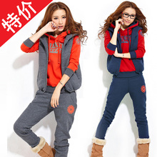 2012<em>卫衣</em>加厚女百搭带帽<em>马甲卫衣</em>三件套的马