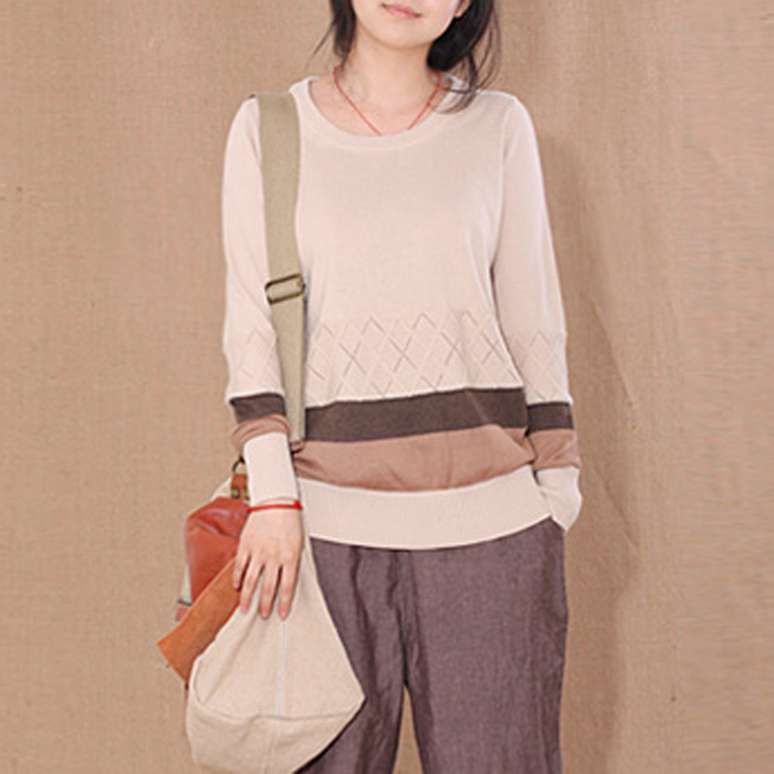 拼色条纹圆领套头毛衣...