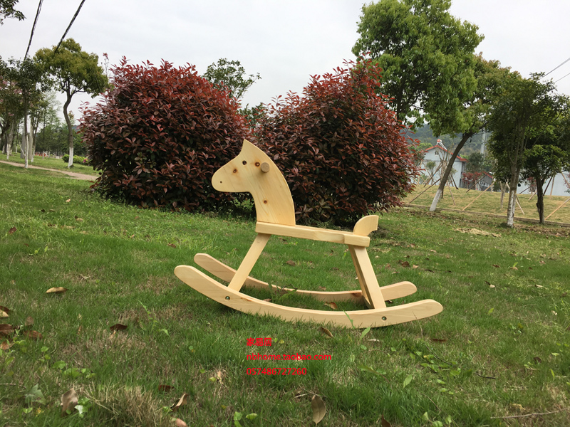 家易居实木马摇椅摇摇马玩具商场拍摄道具在类目 玩具/童车/益智/积木/模型, 户外运动/休闲/传统玩具, 摇马中 - 来自Buy2taobao.com提供专业的淘宝代购服务
