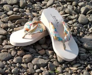  Z*ra女式波西米亚时尚人字拖夏季夹拖坡跟厚底夹脚沙滩鞋凉拖鞋拖