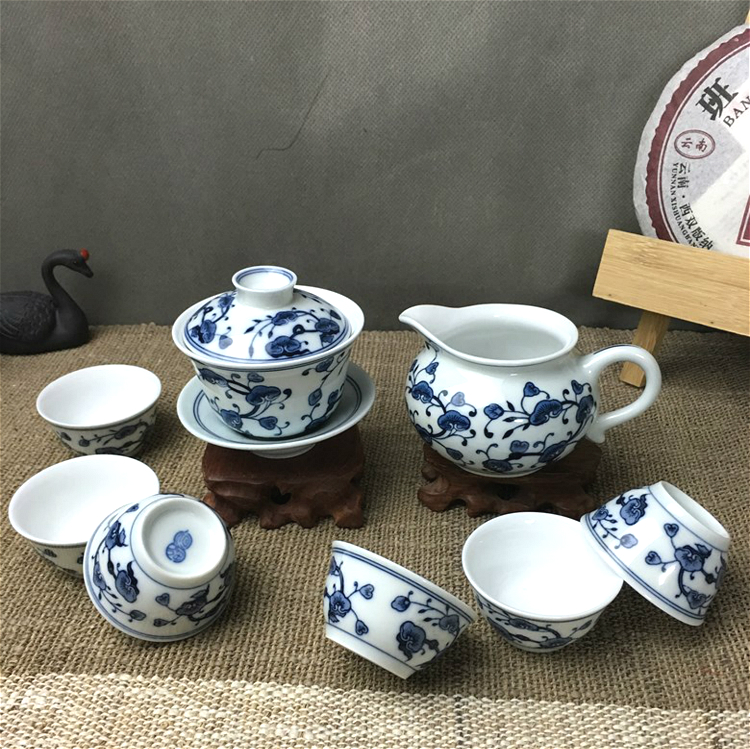 【 一瓢斋】恒福东道茶具 青花缠枝莲青花富贵8入盖碗茶组 实用款在类目 餐饮具, 茶具, 整套茶具中 - 来自Buy2taobao.com提供专业的淘宝代购服务