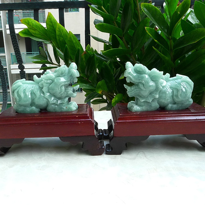 自然光緬甸翡翠a貨滿綠招財辟邪貔貅擺件配證書在類目 珠寶/鑽石/翡翠/黃金, 翡翠(新), 珠寶奇石中 - 來自Buy2taobao.com提供專業的淘寶代購服務