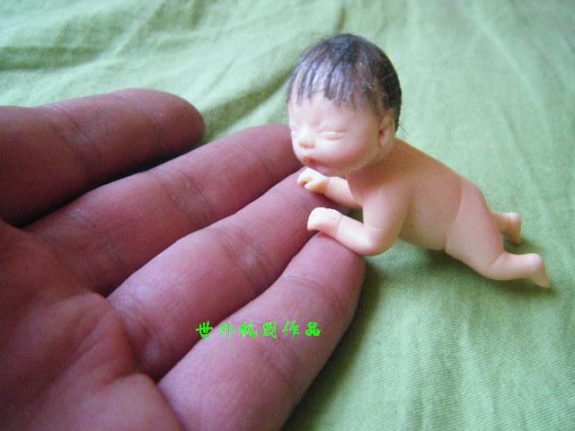 软陶婴儿,拇指娃娃,微雕婴儿在类目 个性定制/设计服务/DIY, 日用/装饰定制, 人偶/公仔定制, 其他玩偶定制中 - 来自Buy2taobao.com提供专业的淘宝代购服务