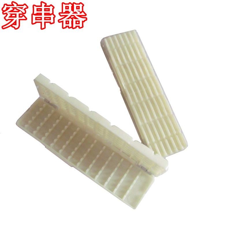 大地户外烧烤工具多功能穿串器穿肉器家用木炭户外穿肉机穿串机在类目 户外/登山/野营/旅行用品, 炉具/餐具/野餐烧烤用品, 烧烤配件, 穿串器中 - 来自Buy2taobao.com提供专业的淘宝代购服务