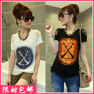  韩版女装夏装新款个性亮片X图案圆领蕾丝拼接女t恤短袖姐妹装
