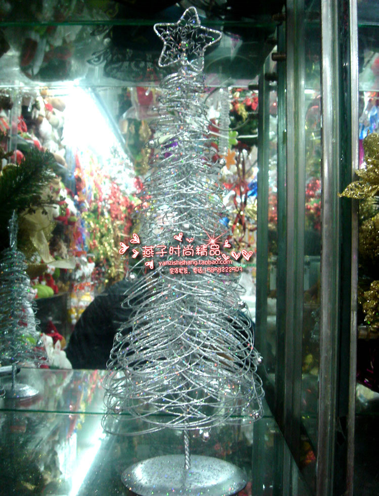 圣诞节装饰品 大号铁艺圣诞树 适合酒店商场柜台橱窗装饰在类目 节庆用品/礼品, 圣诞用品/礼品/装饰品, 圣诞树中 - 来自Buy2taobao.com提供专业的淘宝代购服务