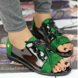  春夏新款英伦复古女鞋 漆皮色拼接鱼嘴鞋 平底单鞋平跟女鞋