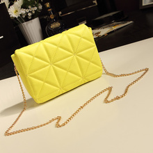 2013 new European and American fashion diamond lattice chain bag Korean version of the retro shoulder the diagonal mini bag female bag tide