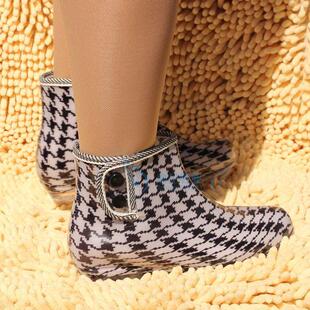  新款时尚女生短雨鞋韩国透明雨靴女士水鞋水靴女套鞋胶鞋