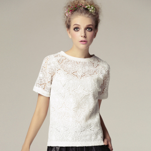  MIUCO欧洲站春夏新款 拼接蕾丝镂空绣花黑色白色短袖T恤女装