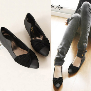  春新款欧美英伦复古尖头平跟单鞋日系黑色平底韩版大码女鞋子