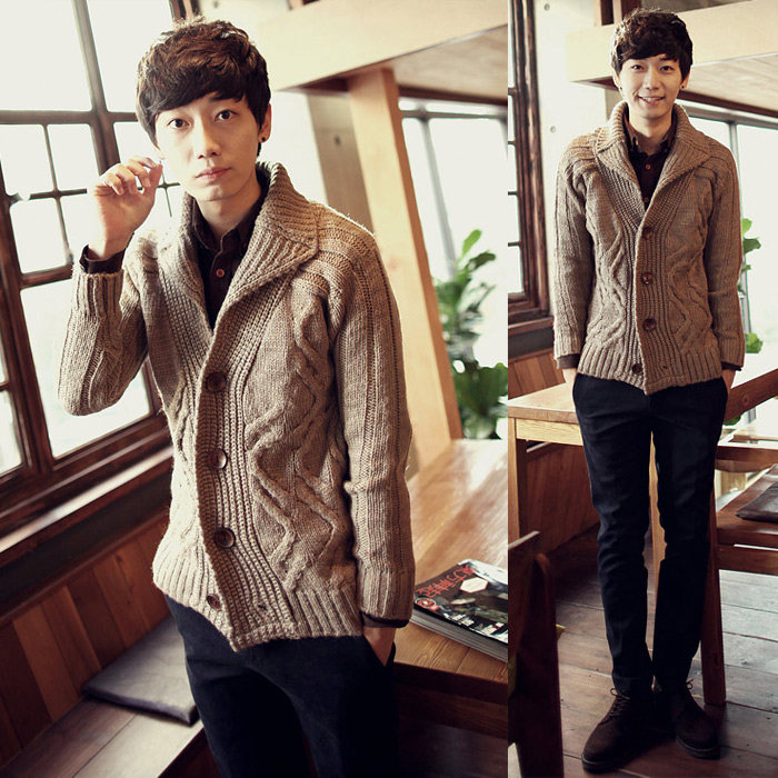 韩国复古秋冬棒针手工编织<em>男款</em>宽松麻花<em>毛衣</em>开
