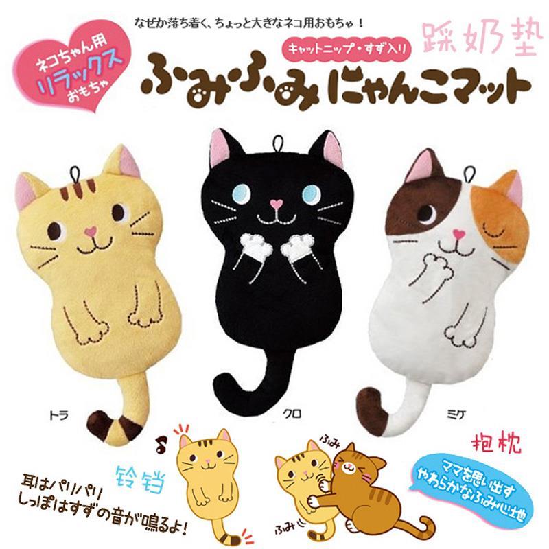 IVPETS新款黄色爱蓓诗地毯猫咪响铃踩奶垫抱枕头毛绒发声玩具包邮在类目 宠物/宠物食品及用品, 猫/狗玩具, 猫抓板中 - 来自Buy2taobao.com提供专业的淘宝代购服务