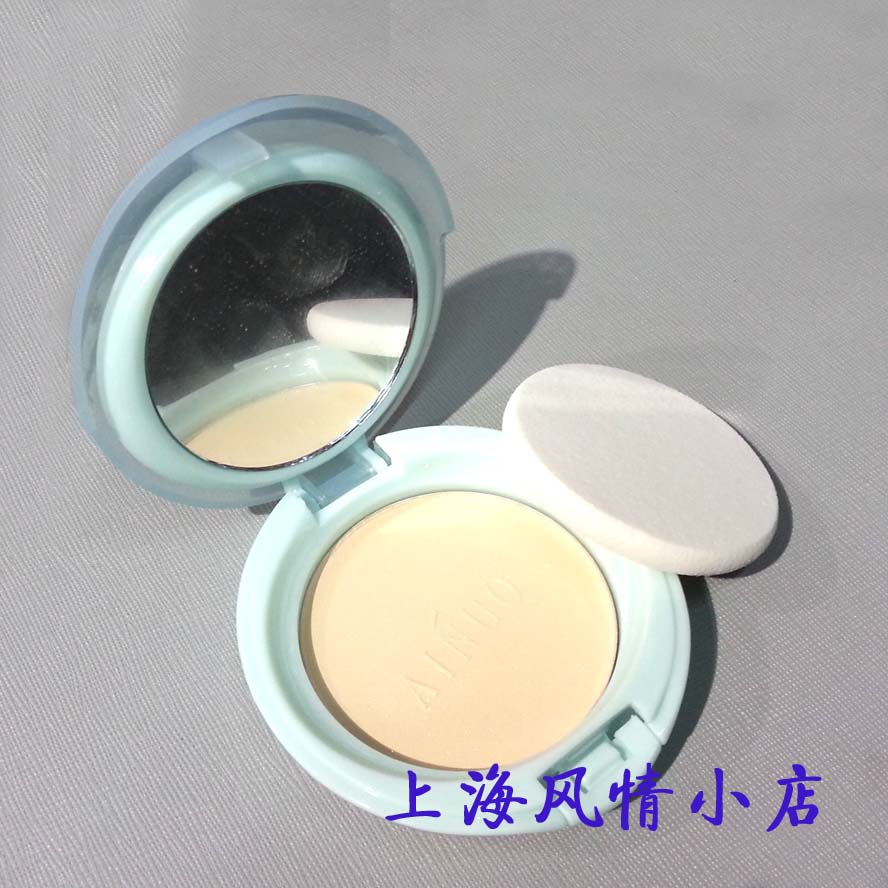 正品全新款艾诺保湿粉饼8818干粉 遮瑕定妆细粉亮白色在类目 彩妆/香水/美妆工具, 粉饼中 - 来自Buy2taobao.com提供专业的淘宝代购服务