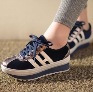  潮流新款时尚蘑菇街女鞋低帮撞色厚底鞋松糕鞋女鞋子 英伦内增高