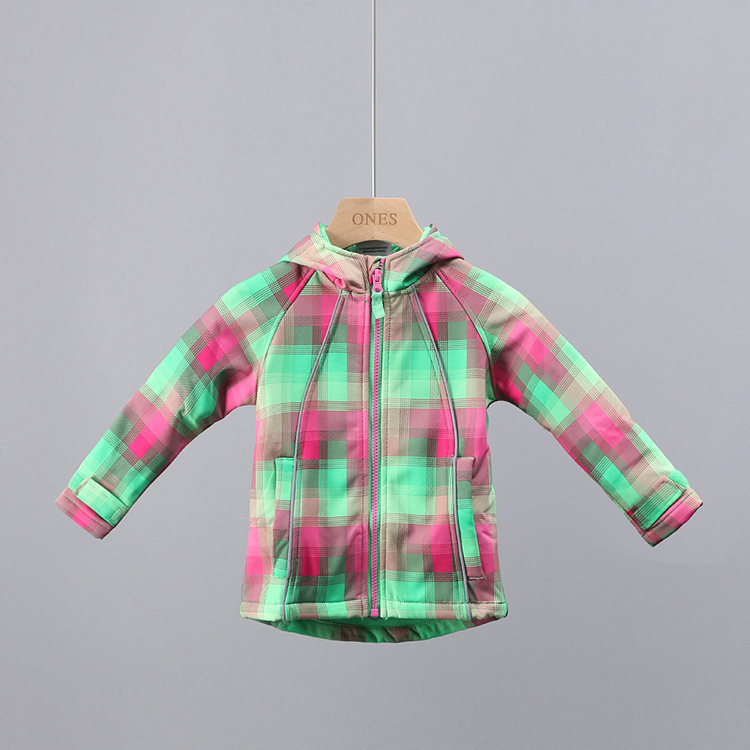 51SHOP Children's clothing girl colour Hooded Pizex Plush Autumn and winter outdoors motion Soft shell jacket coatin the Children/Baby/Family fitted , Children's outdoor clothing , Children's softshell clothing category - from Buy2taobao.com to provide professional Taobao agent buy service