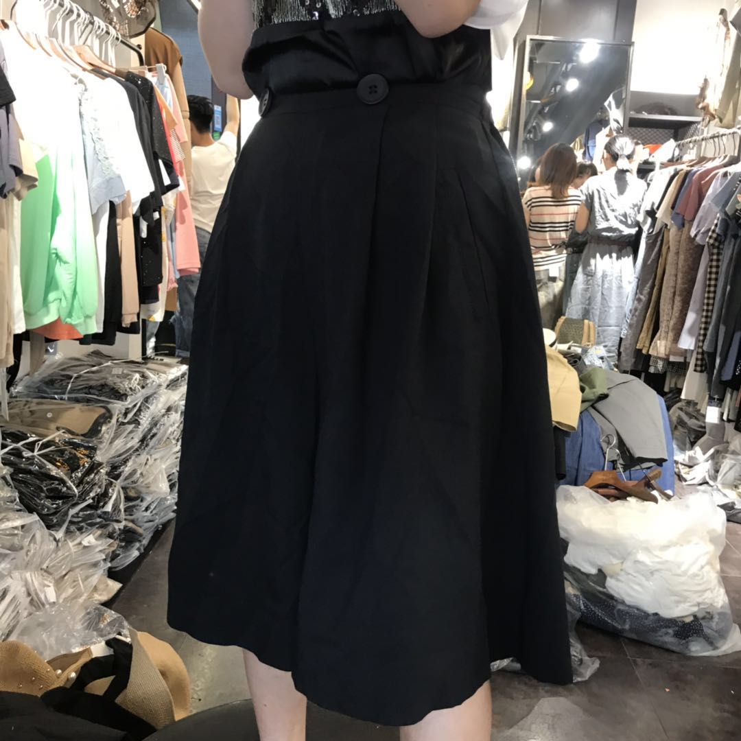 fashion new pattern temperament shortsin the Women's clothing/Boutique , Costume/National costume/Stage costumes , Costume/Chinese clothing , Pants category - from Buy2taobao.com to provide professional Taobao agent buy service