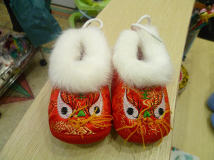  冬季婴儿步前鞋红色虎头儿童棉鞋