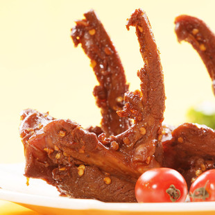  【周黑鸭】湖北特产精装香辣卤味鸭锁骨鸭架308g办公