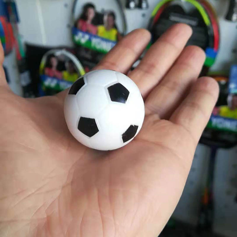 皇冠店桌式足球台式足球桌上足球foosball 用塑料球實心高彈在類目 運動/瑜伽/健身/球迷用品, 飛鏢/桌上足球/室內休閒, 桌上足球, 桌上足球檯中 - 來自Buy2taobao.com提供專業的淘寶代購服務