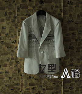  【专柜正品】GXG男装13新款 春装百搭款白底黑花休闲西服3170