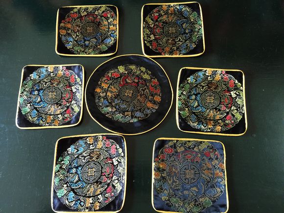 Nanjing Brocade Nanjing specialty Placemats Coasters Real silk Cloud-pattern brocade Table mat 6 Square 1 circular goods in stockin the Arts and crafts , Folk arts and crafts Features , Other category - from Buy2taobao.com to provide professional Taobao agent buy service