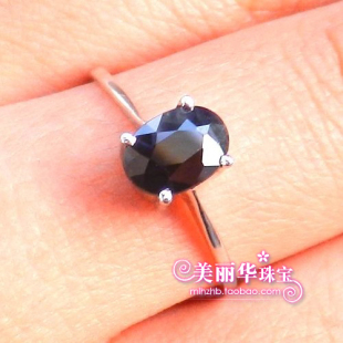  包邮小巧精致黑色天然蓝宝石戒指1克拉925银镀白金女戒指纯银饰品
