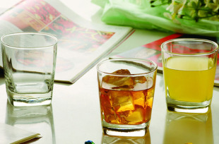  特价 亏本加厚啤酒杯 茶杯 四方杯 洋酒口杯 水杯 果汁杯酒吧常用