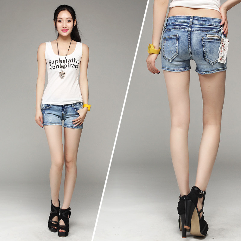 【多图】<em>牛仔短裤</em>浅色低腰 - <em>牛仔短裤</em>浅色低腰