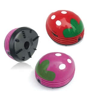 桌面迷你草莓吸尘器 卡通小型办公除尘器 小型吸尘器办公小家电