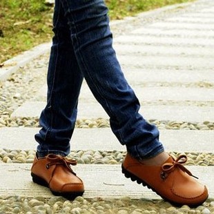  新款春季女鞋英伦真皮休闲鞋子女士皮鞋韩版时尚平底平跟单鞋